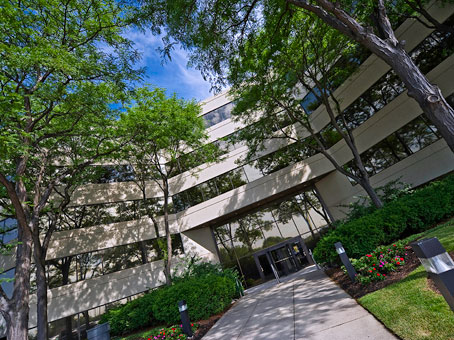 Regus Virtual Office, Illinois, Northbrook - One Northbrook Place
