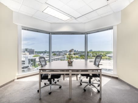Regus Meeting Room, Minnesota, Bloomington - Normandale Lake