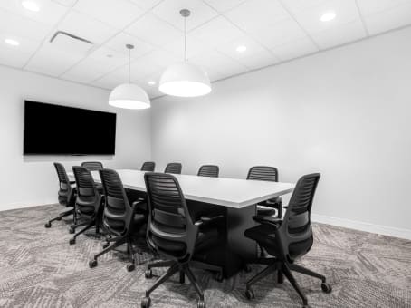 Medium Conference Room (6 Person)