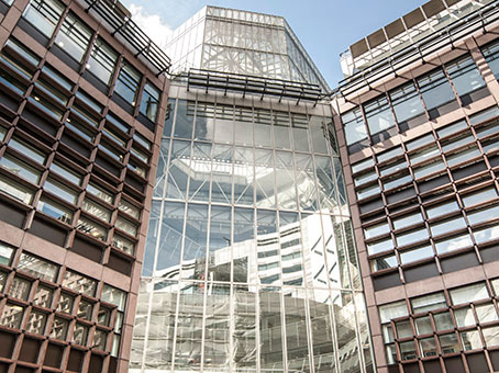London, Broadgate Circle