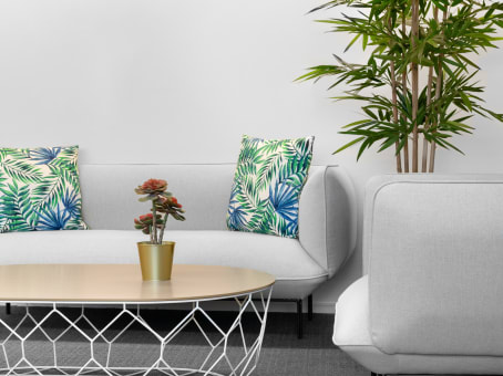 Regus Business Lounge, Schiphol Airport, Rijk