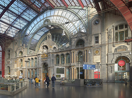 Antwerp, Railway Station - Regus Express