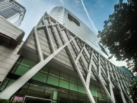 Bangkok, Central Tower