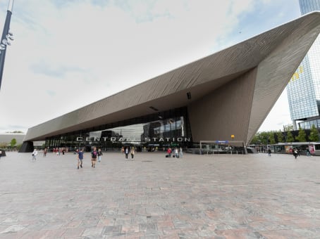 Rotterdam, Central NS International - Regus Express