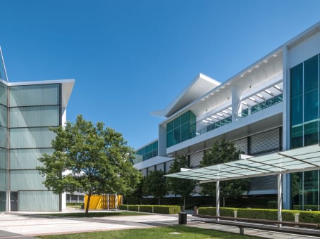 Canberra, Gateway Business Center