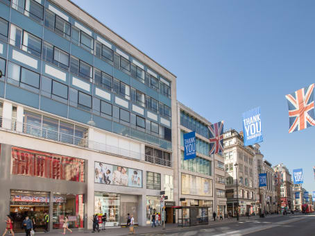London, Spaces Oxford Circus