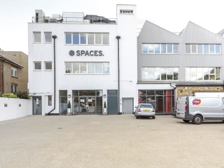 London, (Spaces) London Chiswick