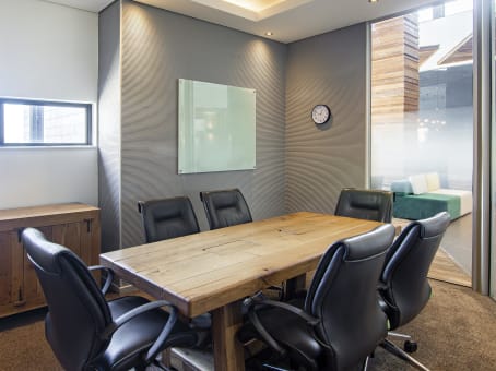 Medium Meeting Room