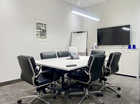 Medium Meeting Room