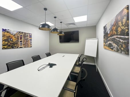 Medium Meeting Room