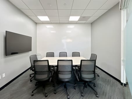 Medium Meeting Room