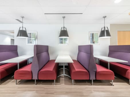 Regus Virtual Office, Manitoba, Winnipeg - 201 Portage Avenue