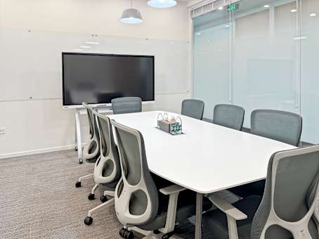 Medium Meeting Room